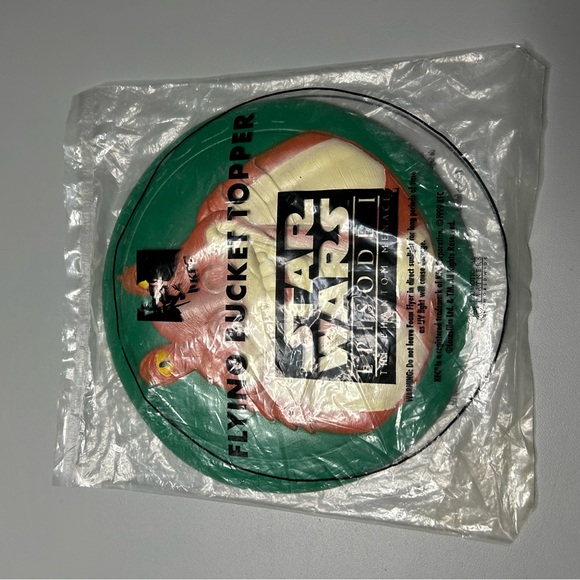 Star Wars Episode 1 1999 KFC Jar Jar Binks Flying Bucket Topper SEALED Frisbee - Picture 2 of 4